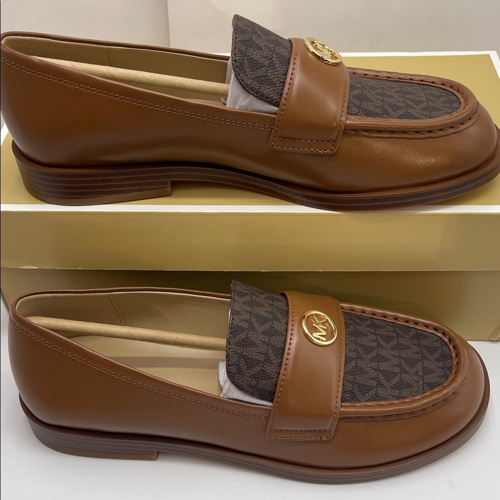 Michael Kors HANNAH LOAFER
FAUX LEATHER
49F5HNFP2L
Brown - Picture 2 of 16